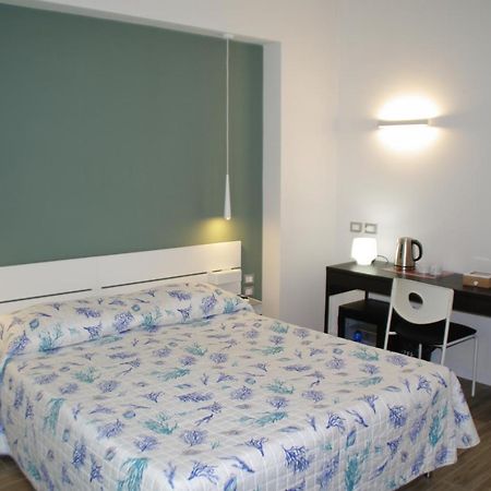 Travel House Hotell La Spezia Eksteriør bilde