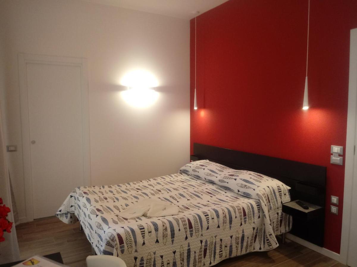 Travel House Hotell La Spezia Eksteriør bilde